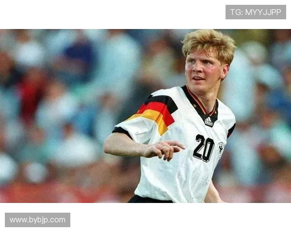 埃芬博格称与孔帕尼续约是拜仁成功之举将助力球员续约 埃芬博格称与孔帕尼续约是拜仁成功之举将助力球员续约