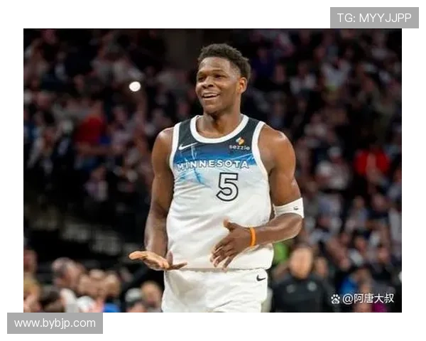 费尔斯表现低迷7号秀17投仅5中贡献16分6板2助2断正负值惨淡15